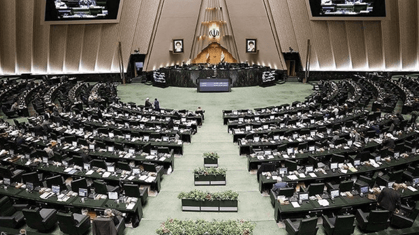 بررسی قانون هفتم توسعه با حضور ۱۶ وزیر در کمیسیون برنامه