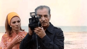 فرح پهلوی: مردم از ما خسته شده‌اند