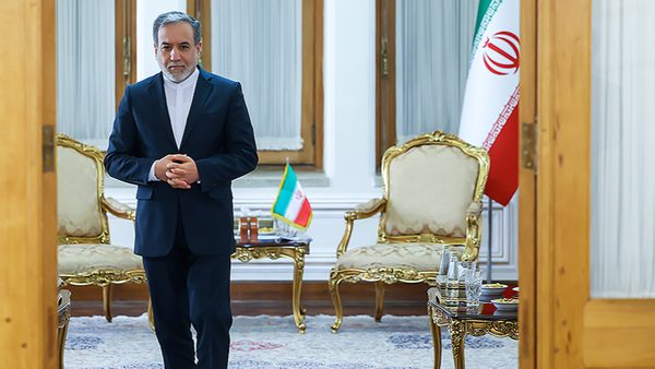 از دیپلماسی مقاومت تا پیشبرد سیاست همسایگی در ۱۴ماهی که گذشت