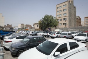 بی‌نظمی قیمت پارکینگ‌ها در سایه کم‌کاری؛مردم کرمانشاه خواهان ورود فوری