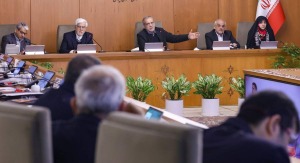 اصلاح طلبان با فشار به دولت چه هدفی را دنبال می کنند؟