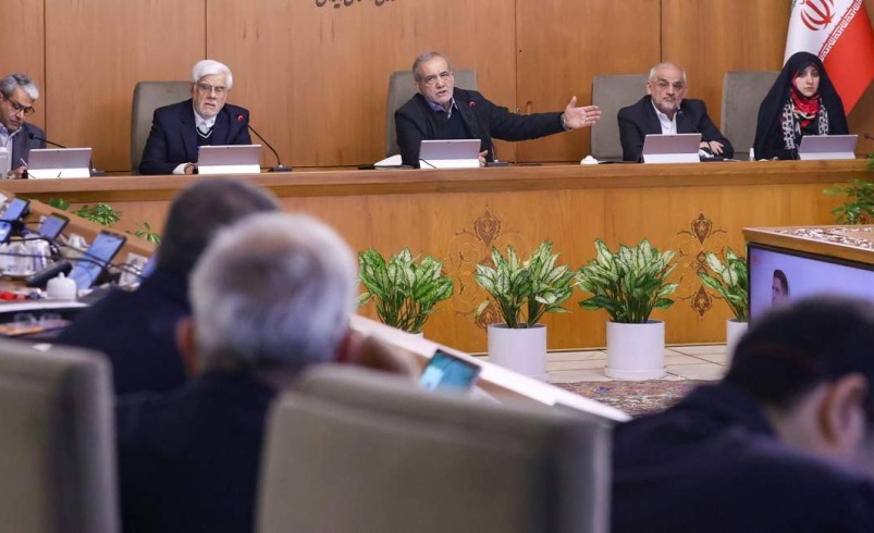 اصلاح طلبان با فشار به دولت چه هدفی را دنبال می کنند؟