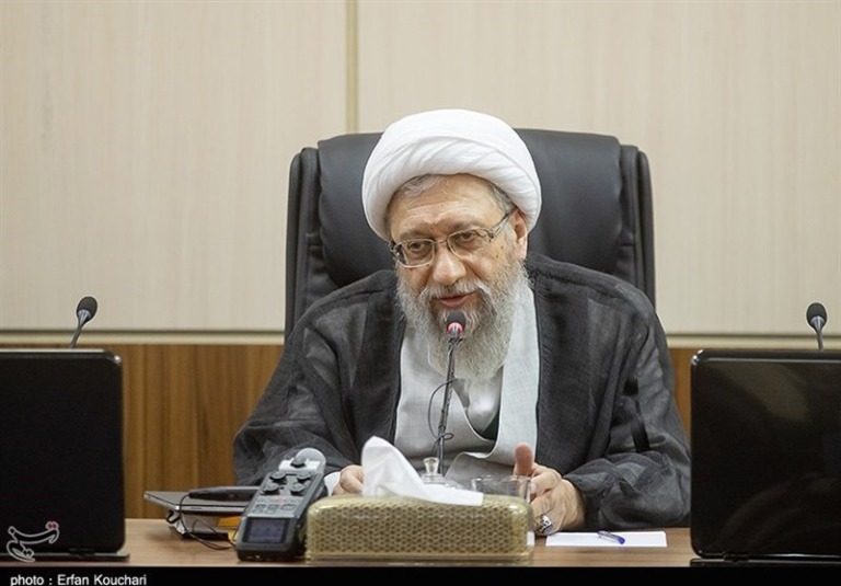 آملی لاریجانی: از نقش‌آفرینی نخبگان و دانشجویان در فرآیندهای مجمع استقبال می‌کنیم