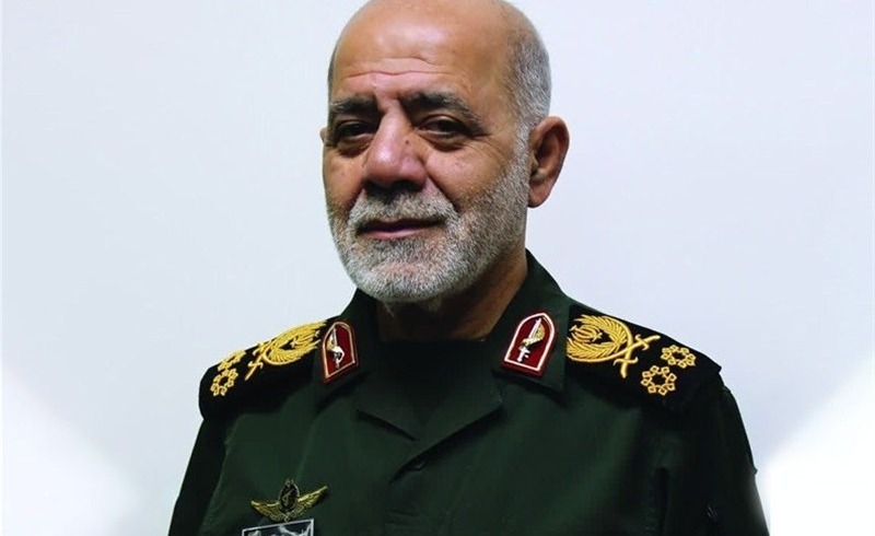 دیدار سرلشکر عبداللهی با خانواده شهیدان حاجی‌زاده و باباخانی