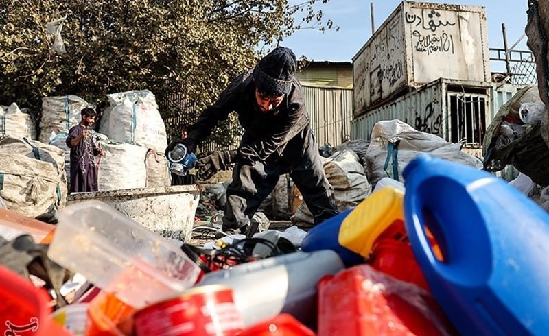 گزارش تحقیقی: مافیای زباله و گنج ۳۰هزارمیلیاردی تهران/ زباله‌گردی را از این زاویه ببینید