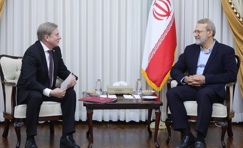 لاریجانی: کلیه موانع اجرایی کریدور شمال-جنوب برطرف خواهد شد