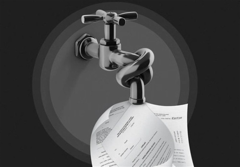 پولیتیکو: ترامپ پرونده اپستین را به ویکی‌لیکس ۲.۰ تبدیل کرده است