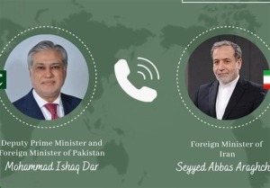 رایزنی تلفنی عراقچی و همتای پاکستانی