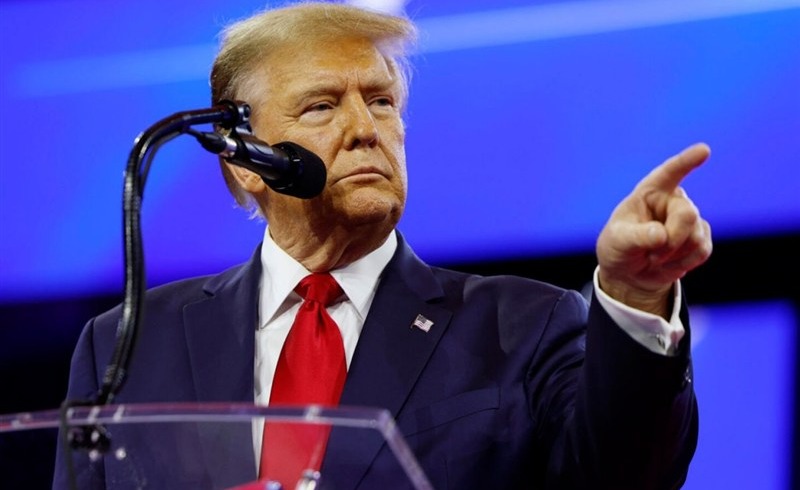 ترامپ نزدیک به ۳۰ دیپلمات آمریکایی را برکنار کرد