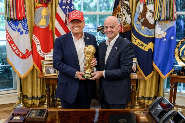 فوتبال میدان تازه آمریکا برای اعمال فشار بر ایرانیان؛ دولت ترامپ ایرانیان را از شرکت در جام جهانی محروم می‌کند؟