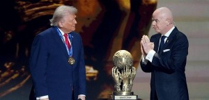 خودزنی تاریخی فیفا