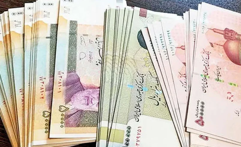 تورم مهارشدنی است/ دولت ارز و نقدینگی را کنترل کند