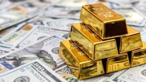 وال‌استریت: دلار آمریکا در برابر طلا می‌بازد