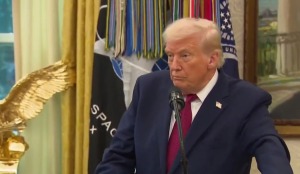 فعالان دموکراسی: آمریکا دیگر یک بازیگر مخرب جهانی است