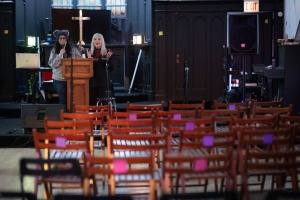 نظرسنجی جدید: احتمال «احیای دینی» در میان جوانان آمریکایی اغراق‌آمیز است