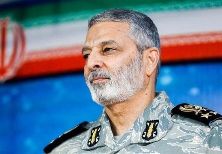 سرلشکر موسوی: دانش قرارگاه سازندگی خاتم‌الانبیا به بخش‌های دولتی و خصوصی منتقل شود