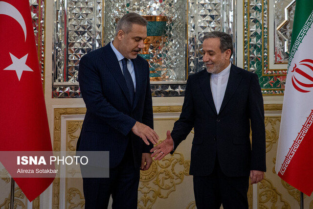 عراقچی: ایران و ترکیه مصمم به همکاری نزدیک در مسیر صلح پایدار منطقه‌ای هستند
