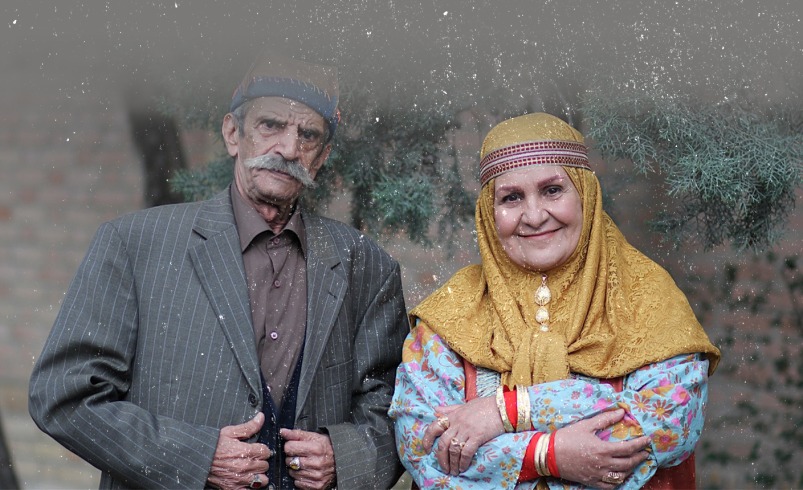 تلاشی روستایی در قاب طنز