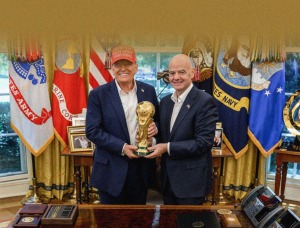 تبانی ترامپ با فیفا برای قرعه کشی جام جهانی