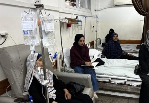 غزه در آستانه فاجعه؛ ۱۶۵۰۰ بیمار در انتظار خروج، اسرائیل تجهیزات پزشکی را ممنوع کرد!