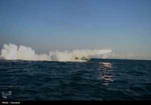 نیروی دریایی سپاه در خلیج فارس و تنگه هرمز رزمایش برگزار می‌کند