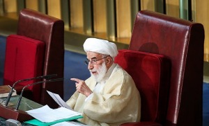 آیت‌الله جنتی: مقام معظم رهبری سدی محکم در برابر زیاده‌خواهی دشمن است