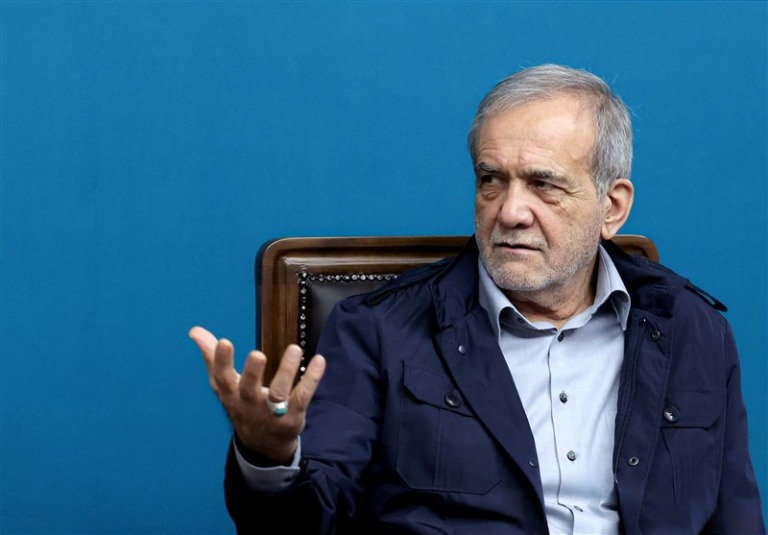 پزشکیان: باید به هر شکلی که شده مشکل معیشت مردم را حل کنیم