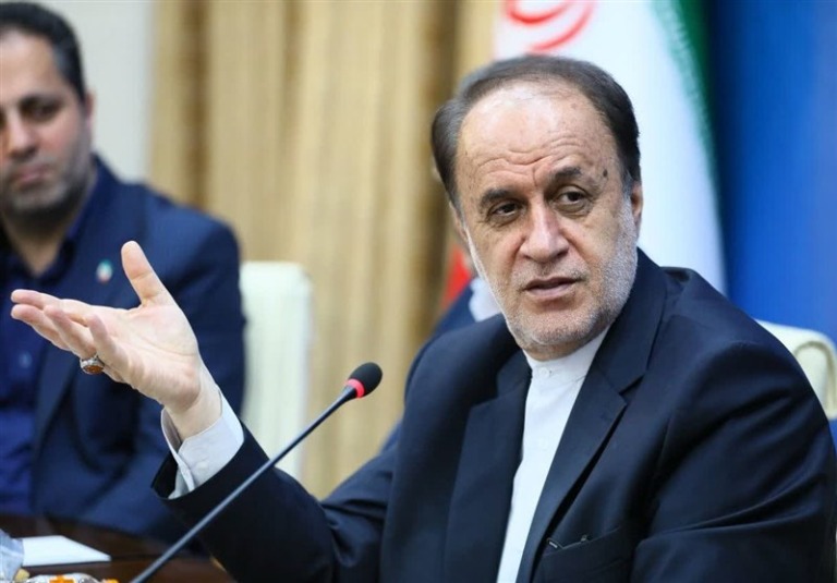 حاجی‌بابایی: حقوق‌ها سال آینده ۲۱ تا ۴۳ درصد افزایش می‌یابد