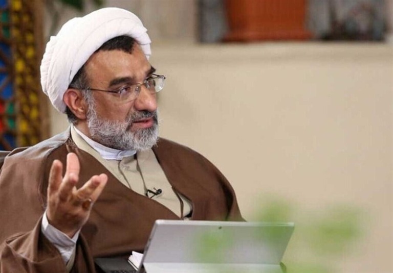 خسروپناه: سرویس‌های جاسوسی بر روی نخبگان جوان و گمنام متمرکز شدند