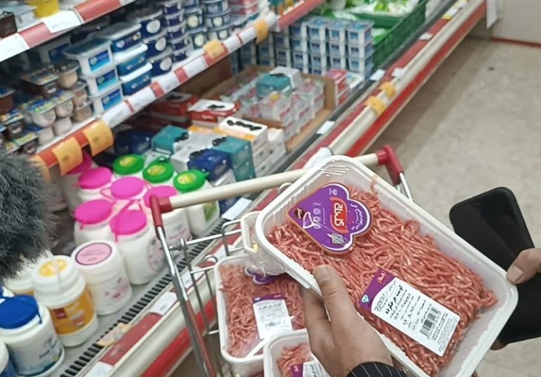 نهاده‌های دامی بدون تغییر قیمت تا پایان سال توزیع می‌شود