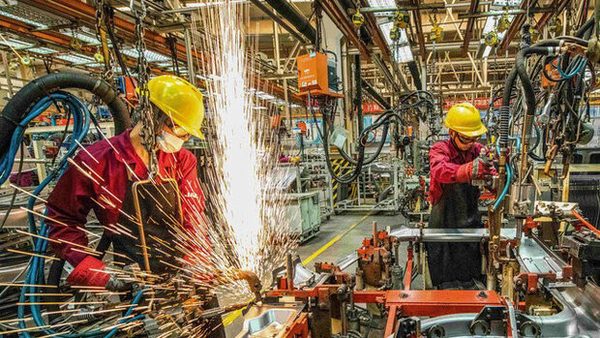 بخشنامه گمرک درباره بسته حمایت از صنایع ابلاغ شد