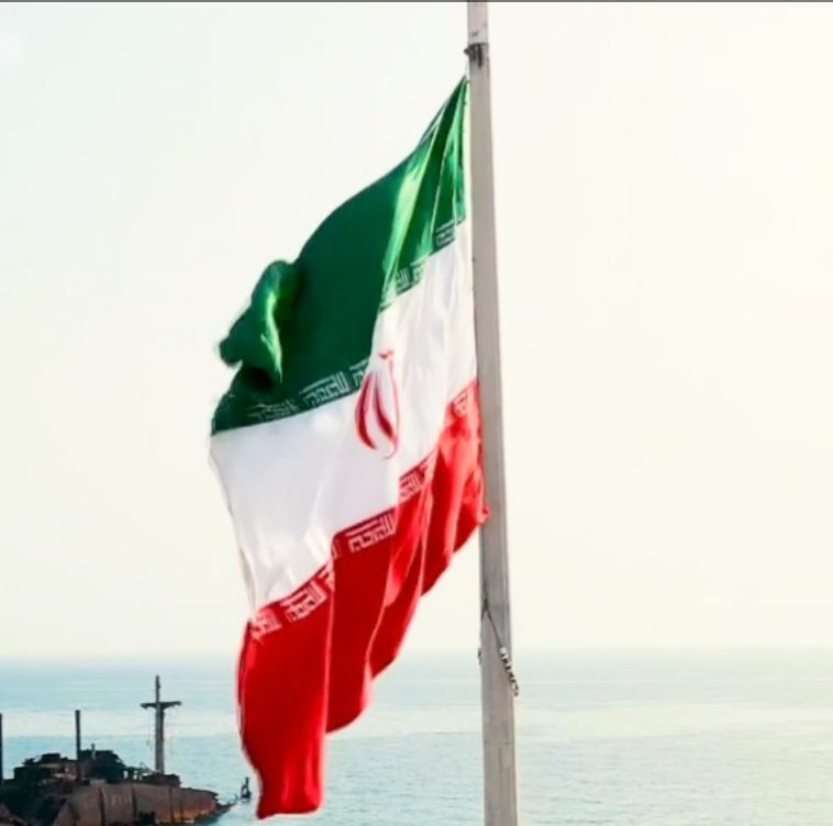 گفت و‌ گوی بانوان بندرعباسی در حاشیه خروش ۲۲ دیماه