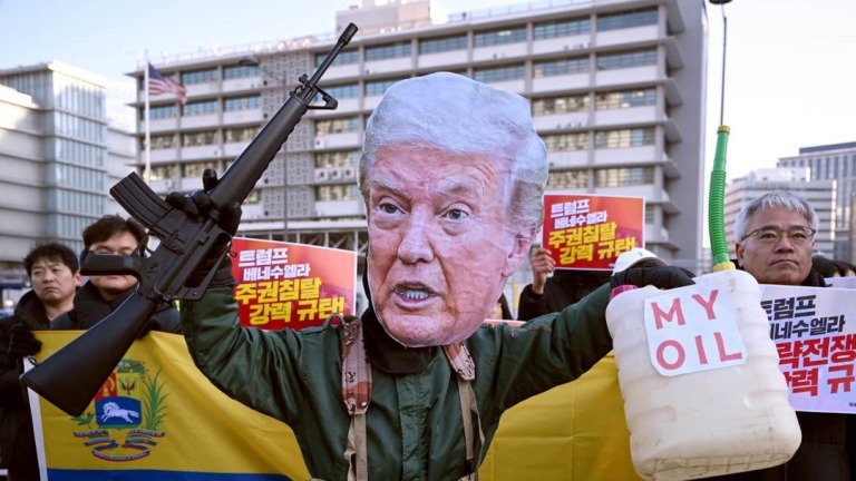 ترامپ، مستِ جنگ