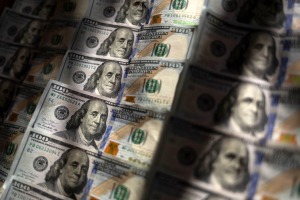 زوال تدریجی دلار در دوره ترامپ و شتاب‌ دلارزدایی جهانی