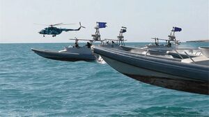 نگرانی و عصبانیت ارتش آمریکا از رزمایش سپاه در تنگه هرمز