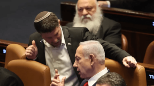 کالکالیست: اقتصاد اسرائیل زیر فشار جنگ و تهدید خم شد