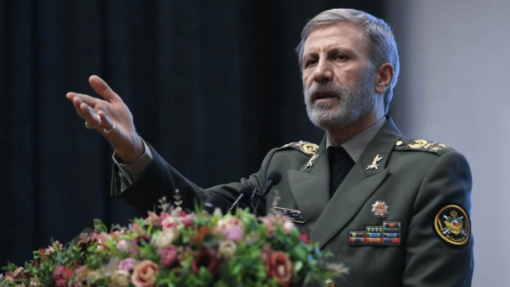 فرمانده ارتش: برنامه دشمن ایجاد «فرسایش راهبردی» است