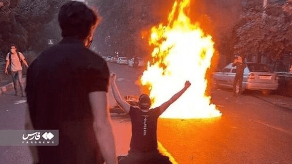 انجمن مشاوره ایران: تخطی‌کنندگان از عدالت معرفی شوند نه با حروف مقطعه