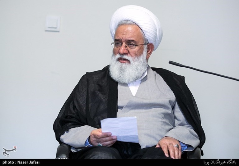 آیت الله رشاد: پیروزی انقلاب یک چرخش بزرگ در تاریخ ایجاد کرد
