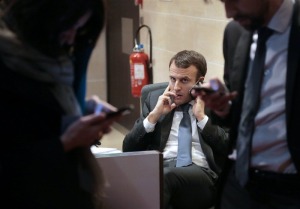 دولت مکرون در محاصره بحران‌های انباشته