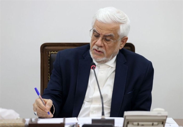 عارف خواستار پیگیری فوری آتش‌سوزی بازارچه غرب تهران شد