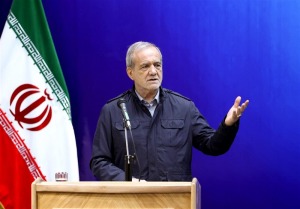 حضور پزشکیان در مراسم دانش آموختگی دانشجویان پلیس