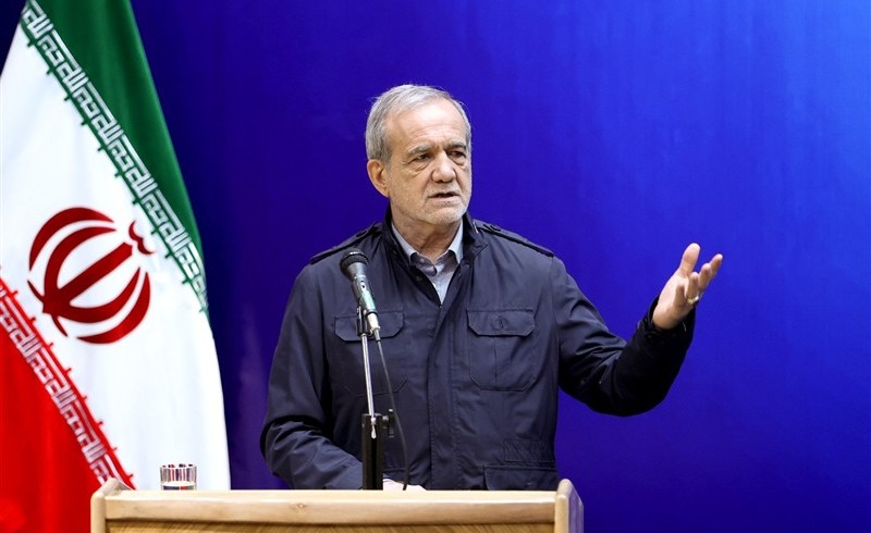 حضور پزشکیان در مراسم دانش آموختگی دانشجویان پلیس