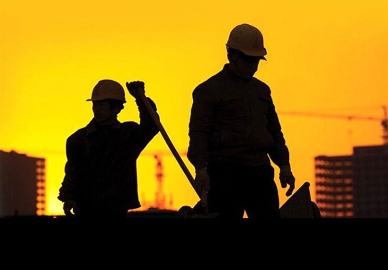 پایان سال و سایه سنگین «بی‌عیدی» بر سر کارگران روزمزد