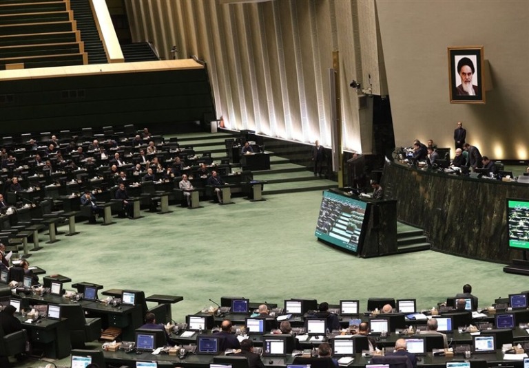 مجلس سقف کمک‌های مالی به صندوق رفاه دانشجویی را تعیین کرد