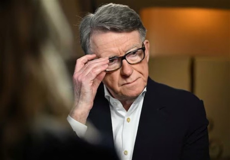 افشای اسناد بیشتر از ارتباط وزیر سابق انگلیس با اپستین