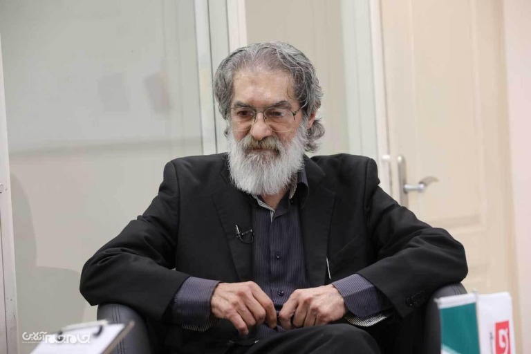 پادشاهی سلطه غرب زانو می‌زند یا زانو خواهد زد!
