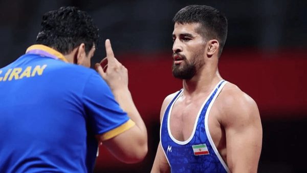 فرصت طلایی امامی در غیبت بزرگان جهان