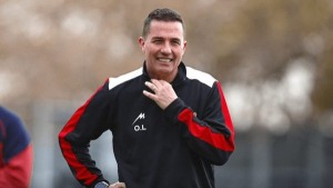 پرسپولیس با اوسمار تمدید کرد