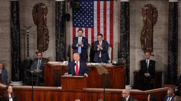 هشدار رئیس کنگره درباره پایان زودهنگام دوره ترامپ